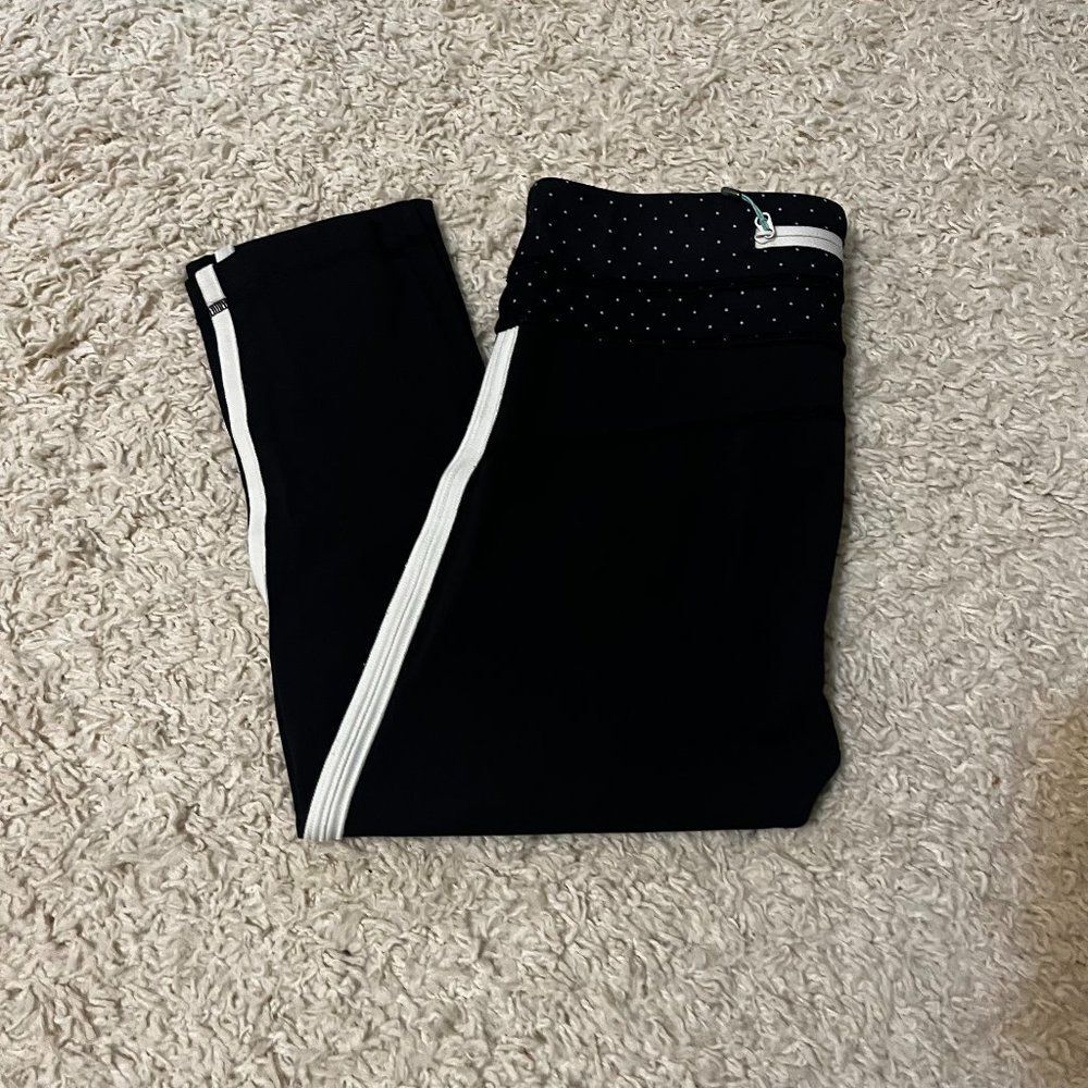 lululemon black cropped leggings size 6